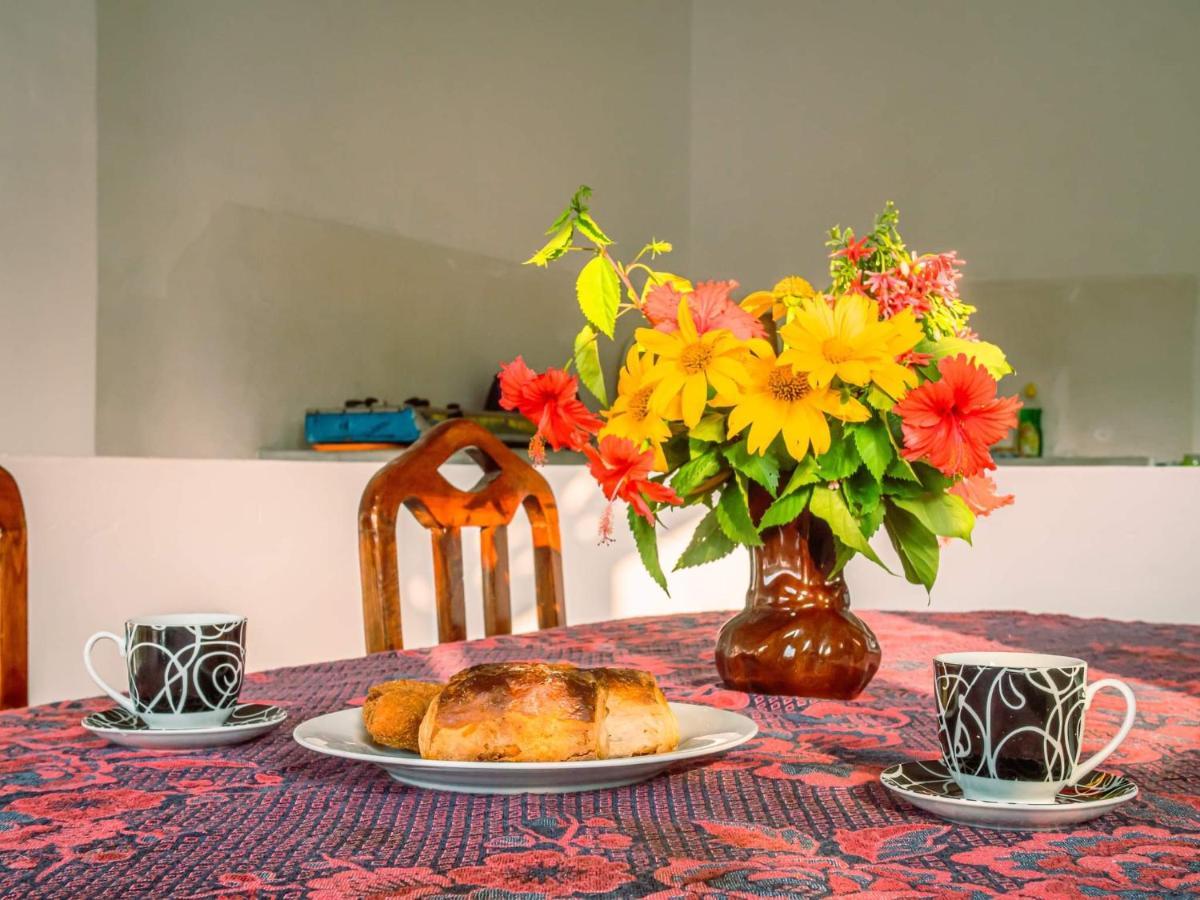 Surfing Guest House マータラ エクステリア 写真